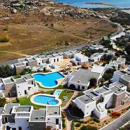 Naxos Palace Hotel 4*