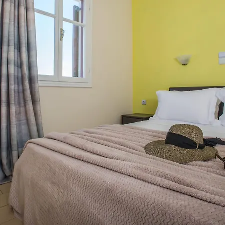 Naxos Palace Hotel