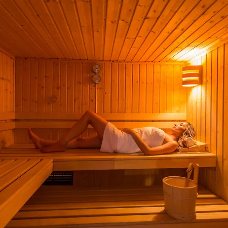 Hotel Naxos Palace 4*