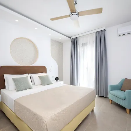 Hotel Naxos Palace 4*