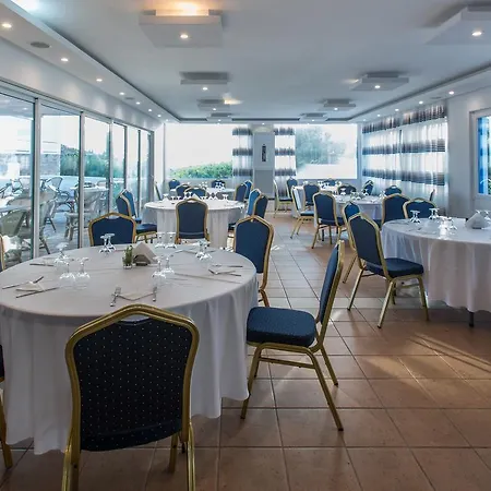 Naxos Palace 4*