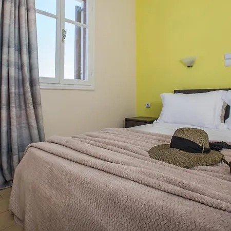 Hotel Naxos Palace 4*