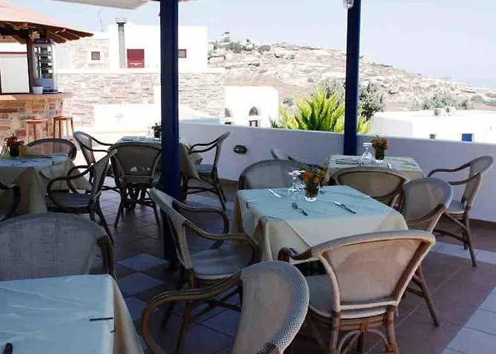 Naxos Palace Ξενοδοχείο Στελίδα